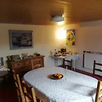 Bernadette Privatunterkunft Chouvigny